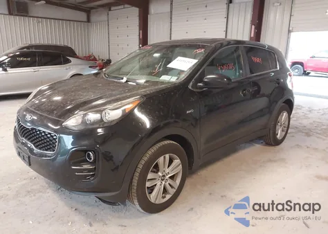 2018 Kia Sportage Lx z USA, uszkodzony, nr VIN KNDPMCAC6J7400490